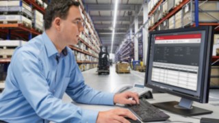 Durch das Flottenmanagementsystem connect von Linde Material Handling werden die Fahrzeuge vernetzt und verwaltet. Flottenmanagementsystem connect von Linde Material Handling